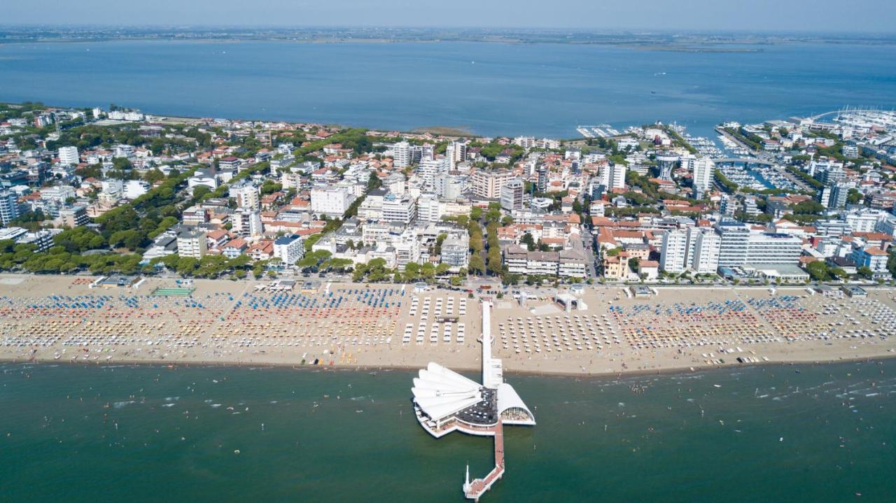 Appartement Residenza Marco Polo à Lignano Sabbiadoro Extérieur photo