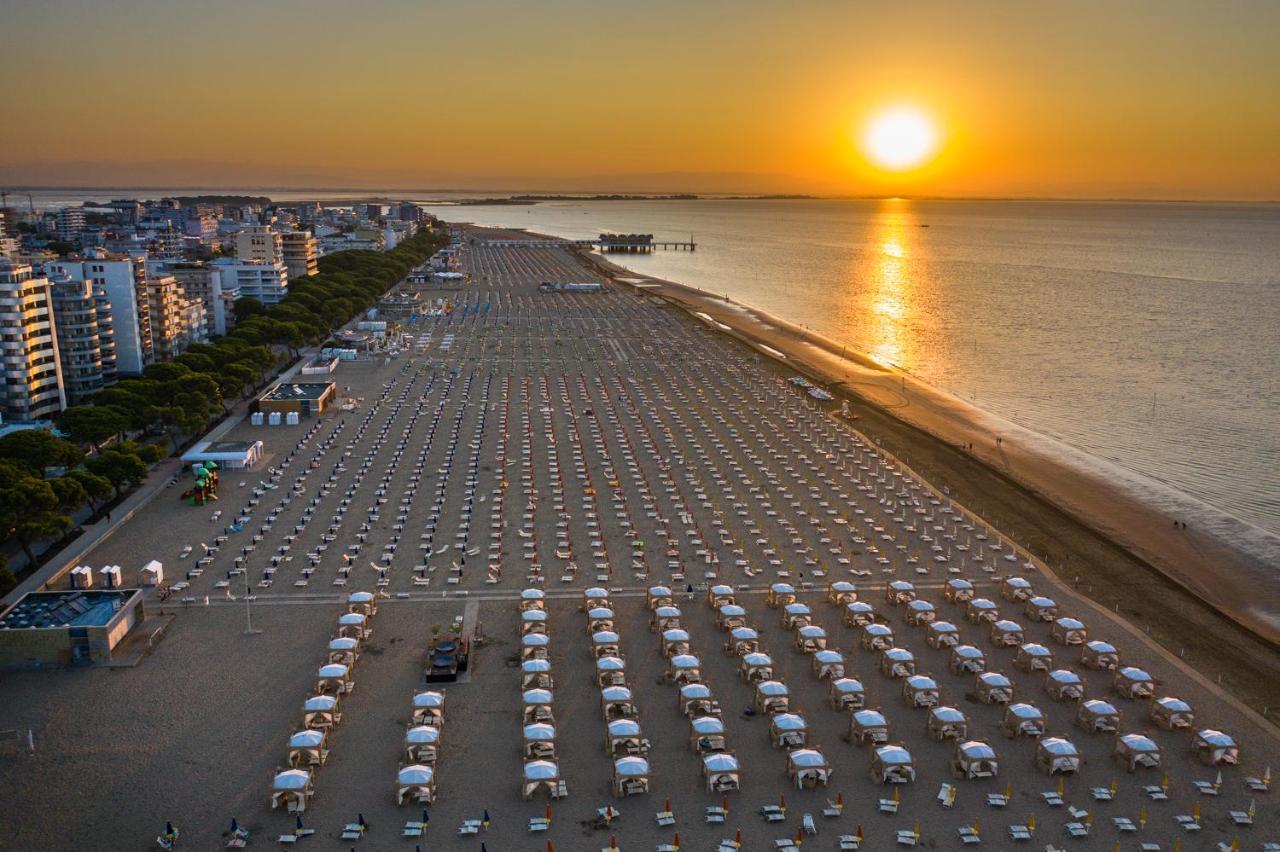 Appartement Residenza Marco Polo à Lignano Sabbiadoro Extérieur photo
