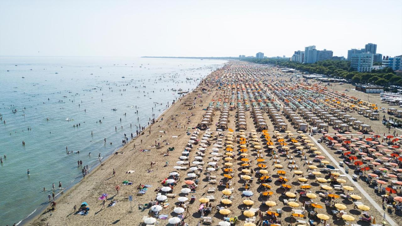 Appartement Residenza Marco Polo à Lignano Sabbiadoro Extérieur photo